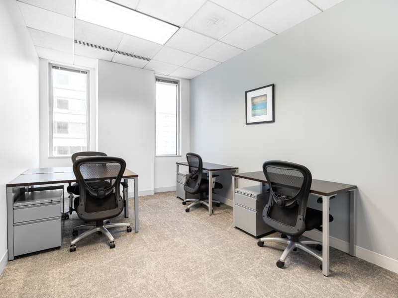 7 Person Private Office