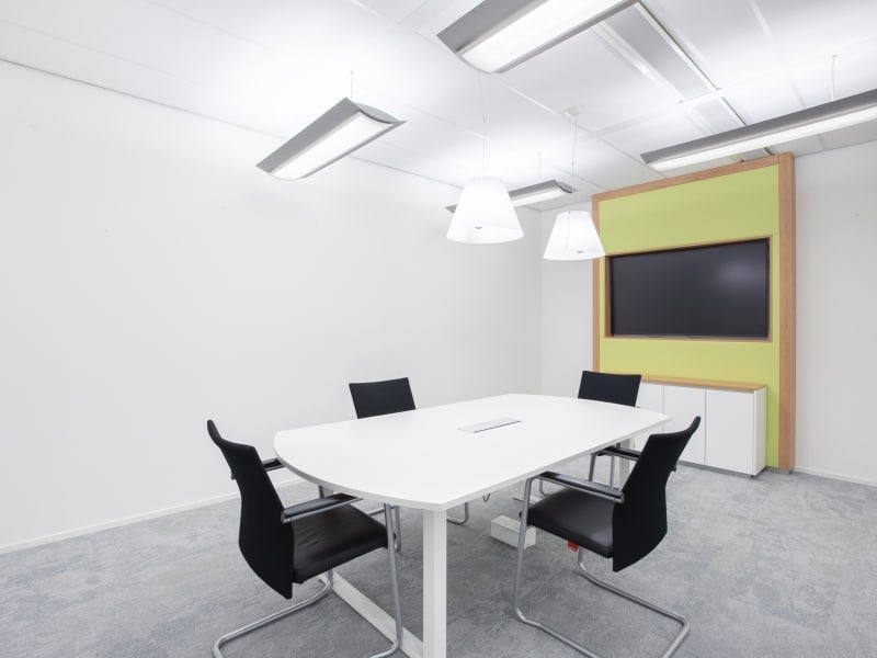 1 Person Private Office