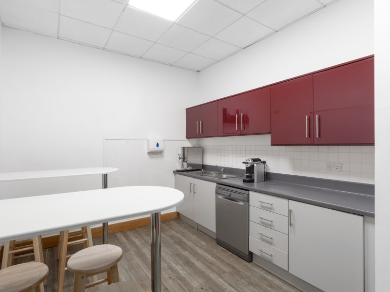 1 Person Virtual Office