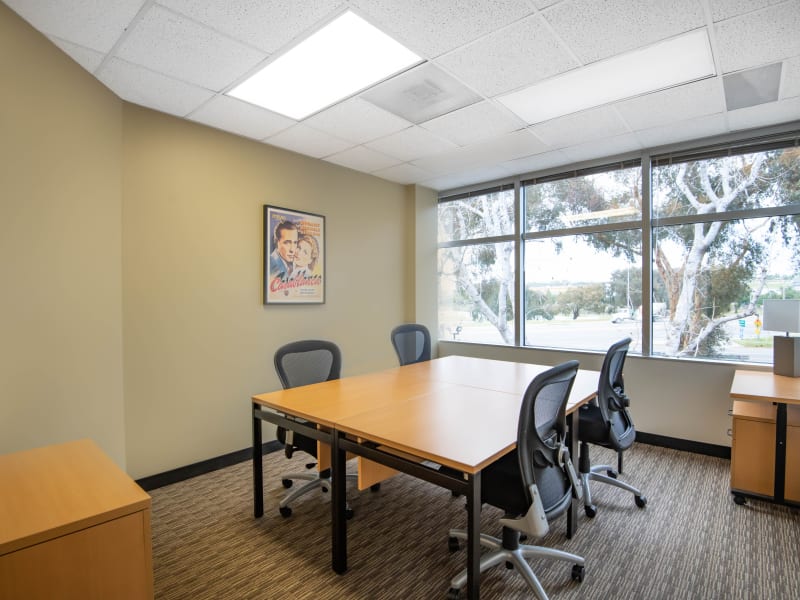 7 Person Private Office