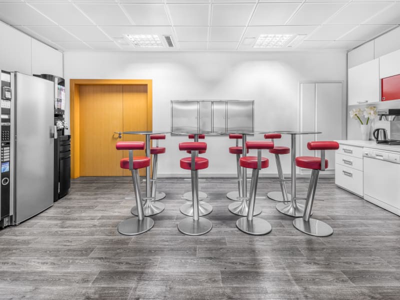 1 Person Virtual Office