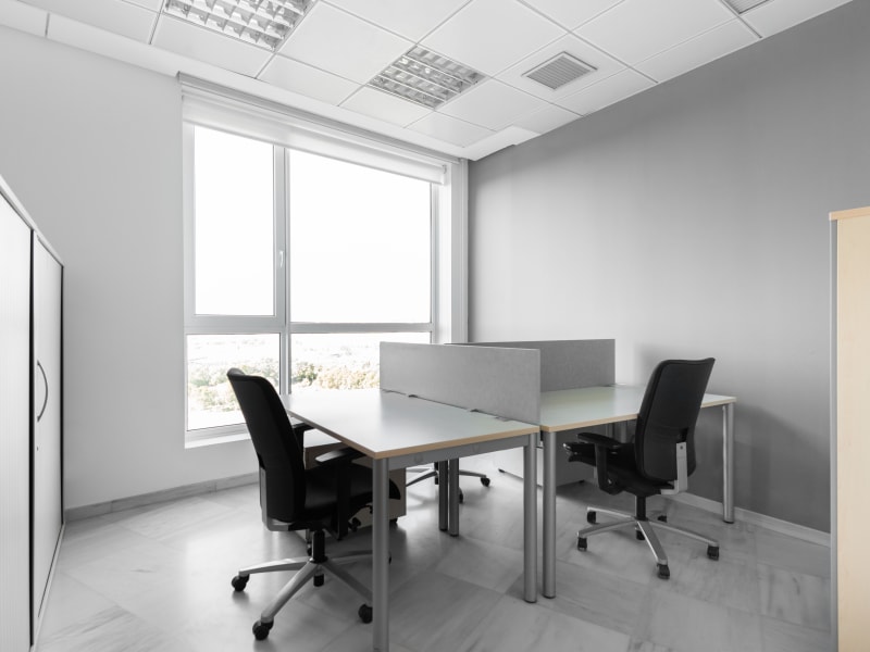 10 Person Private Office