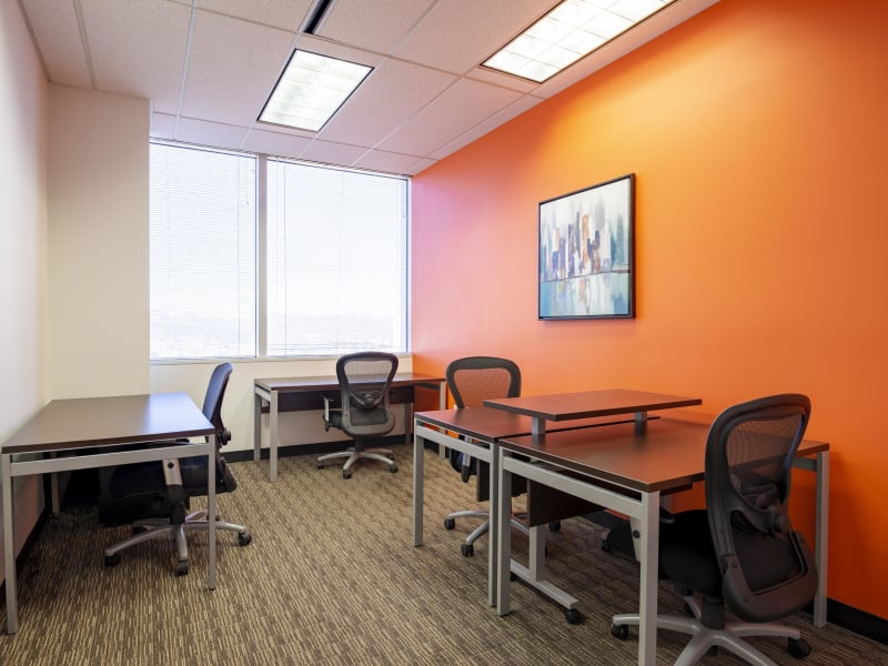 10 Person Private Office