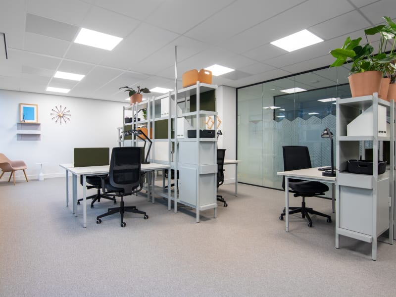 1 Person Coworking Desk