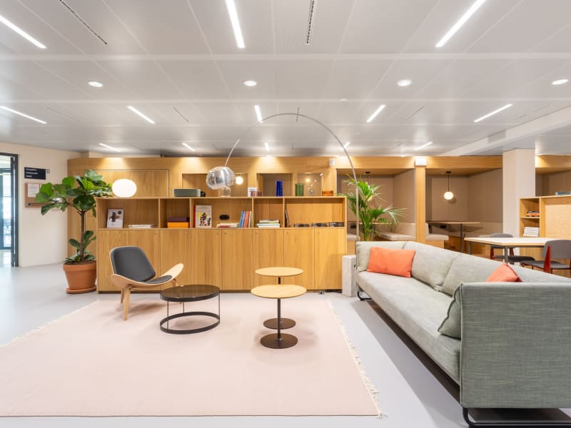 1 Person Private Office