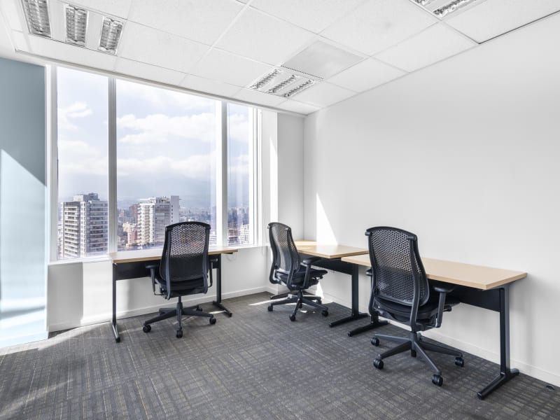 7 Person Private Office