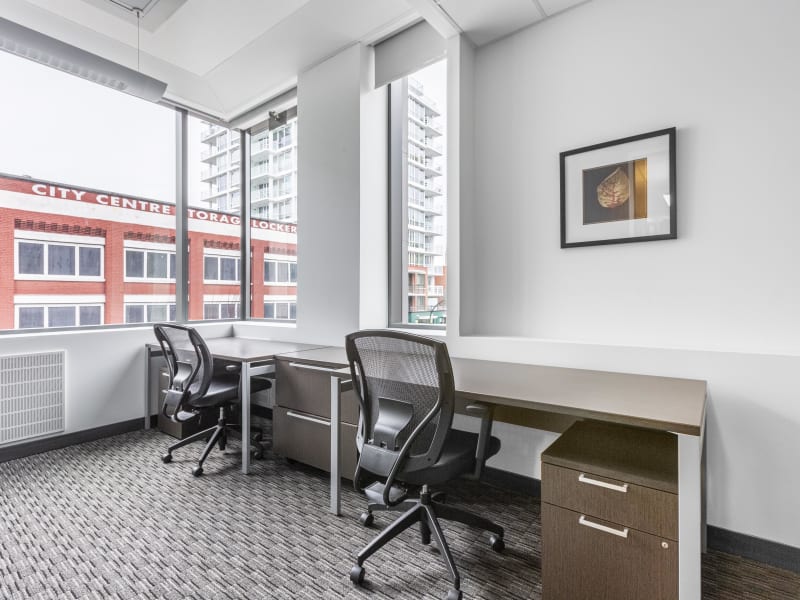 5 Person Private Office