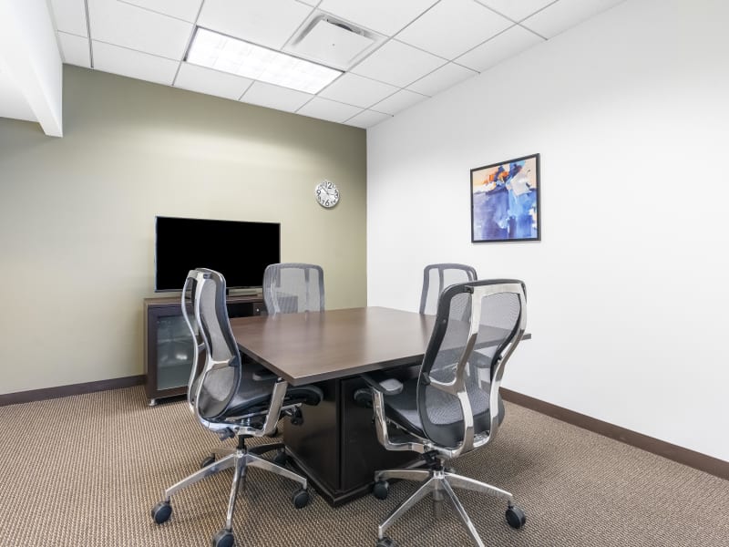 1 Person Virtual Office