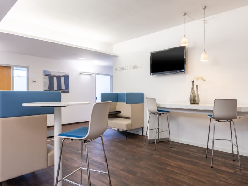 5 Person Private Office