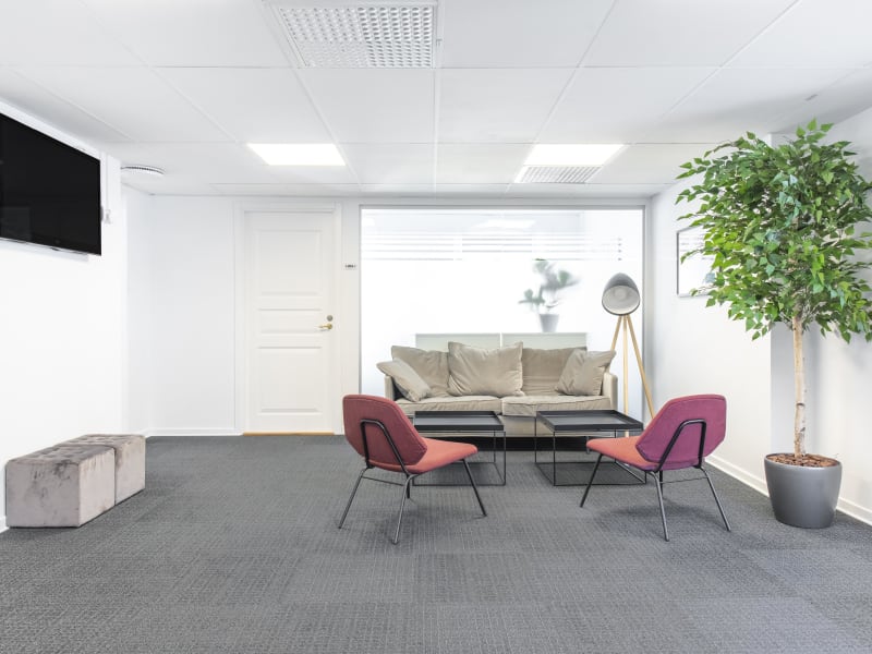 1 Person Virtual Office