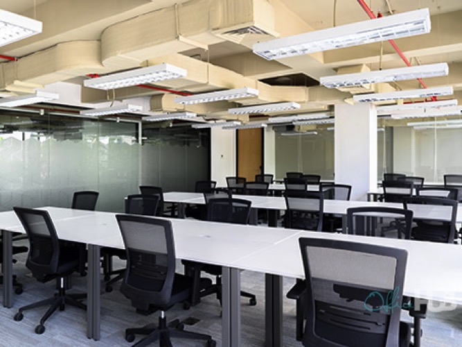 5 Person Private Office