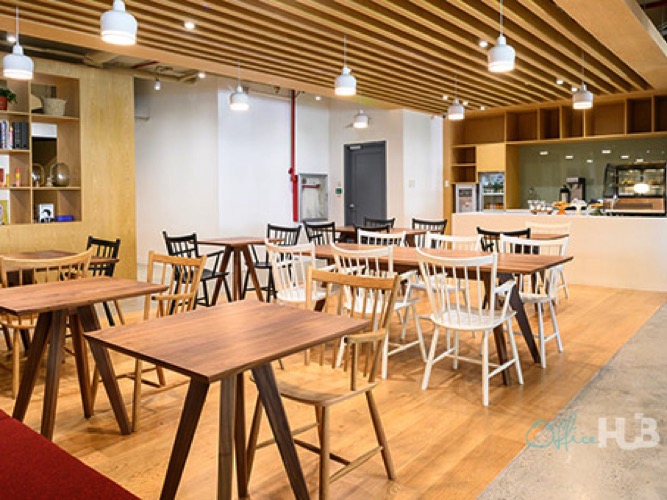 4 Person Private Office