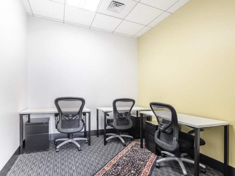 5 Person Private Office