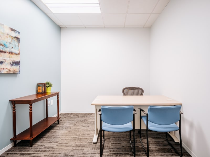 1 Person Coworking Desk