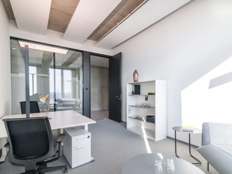 7 Person Private Office