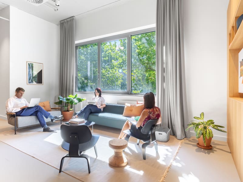 5 Person Private Office