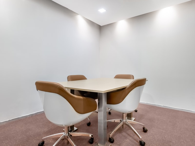 1 Person Private Office