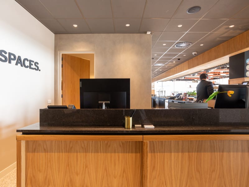 10 Person Private Office