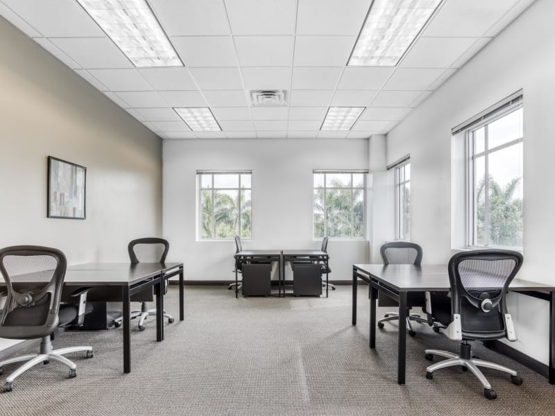 1 Person Coworking Desk