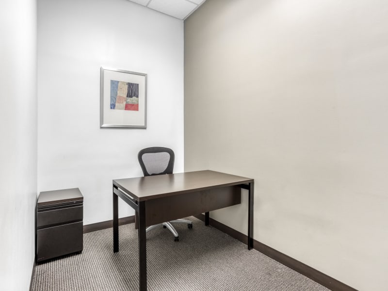 5 Person Private Office