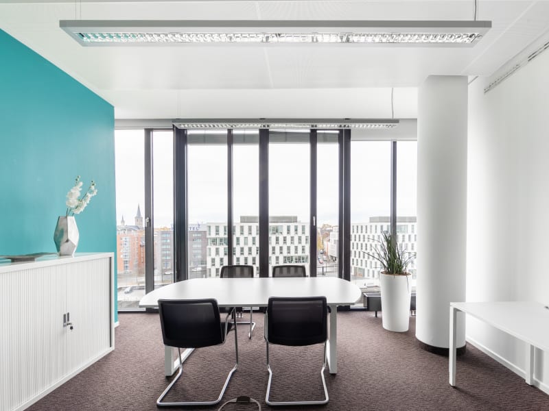 1 Person Coworking Desk