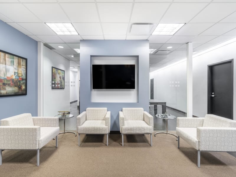 10 Person Private Office