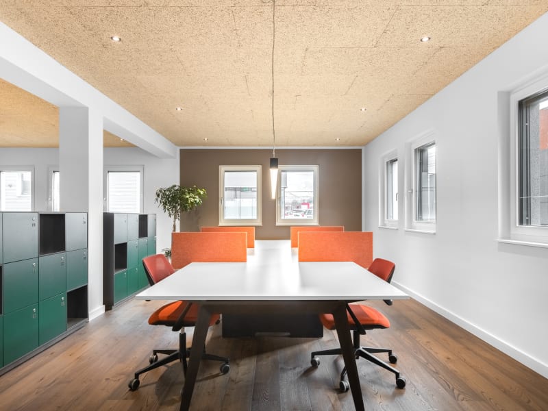 1 Person Virtual Office