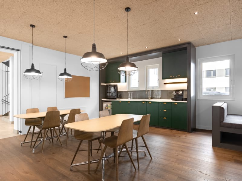 5 Person Private Office