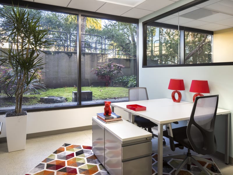 1 Person Coworking Desk