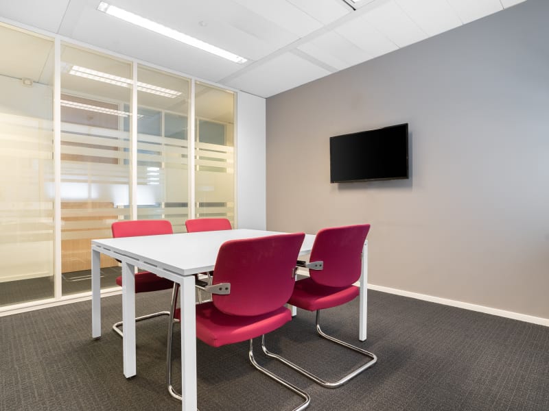 7 Person Private Office