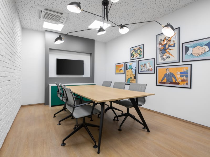 4 Person Private Office