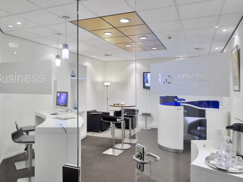 10 Person Private Office