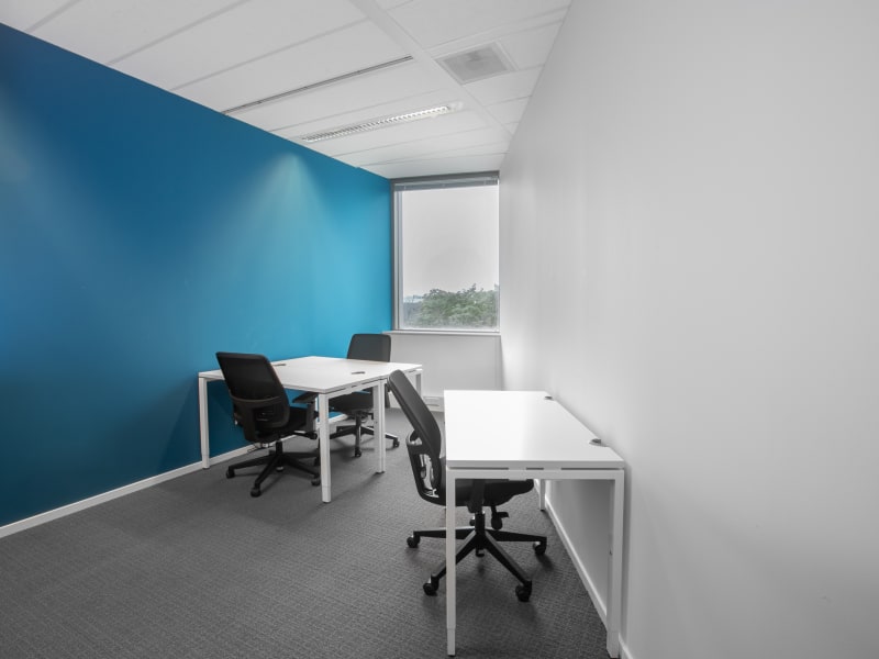 3 Person Private Office