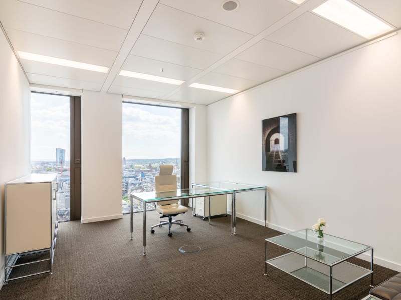 5 Person Private Office