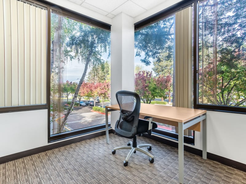 7 Person Private Office