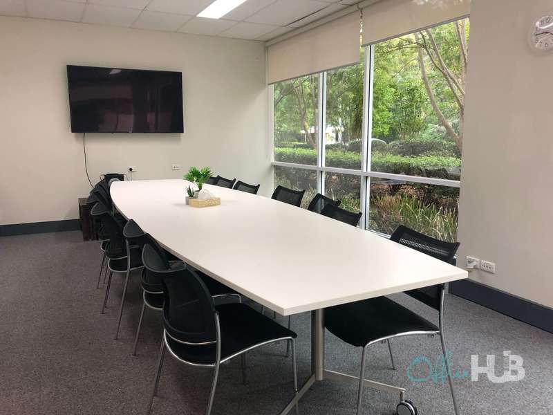 5 Person Shared Office