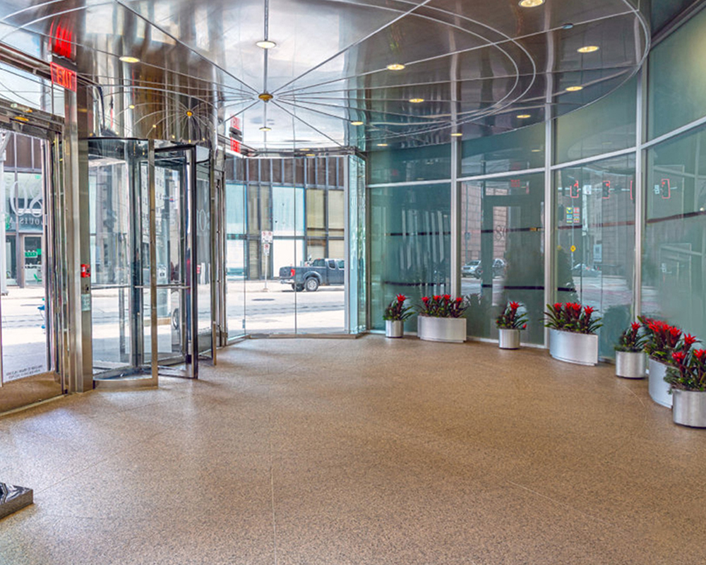 110 Person Coworking Desk