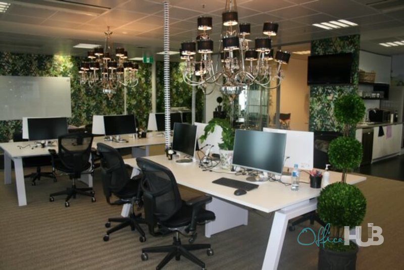 4 Person Shared Office