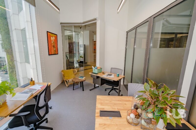 3 Person Private Office