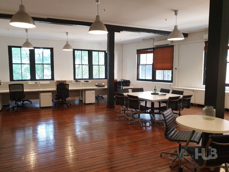 1 Person Shared Office