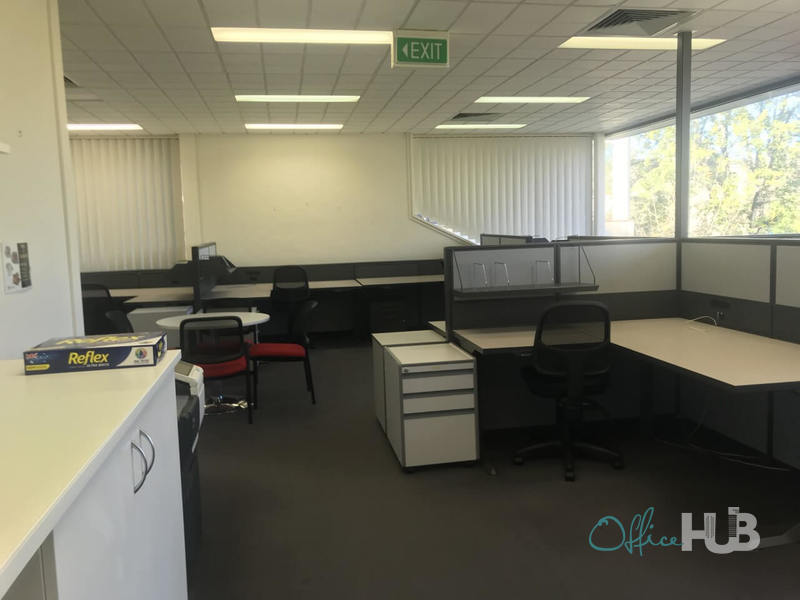 10 Person Sublet Office