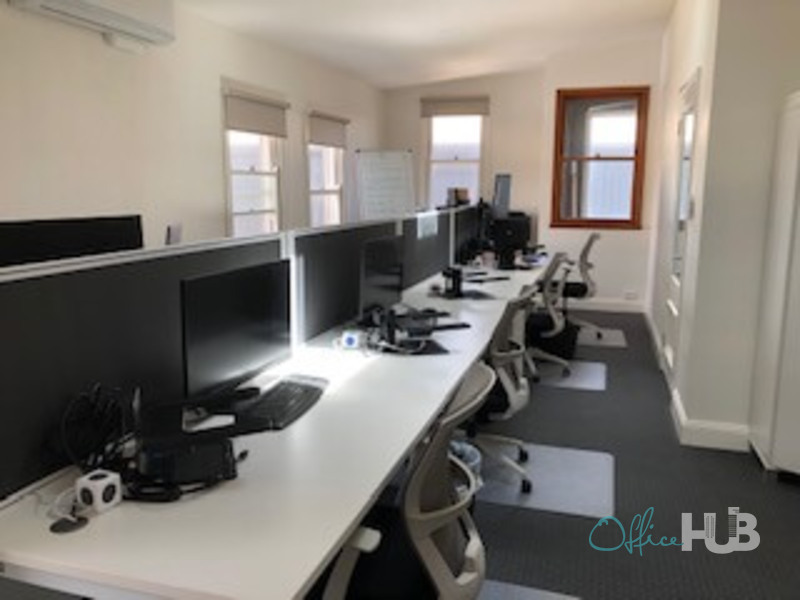 1 Person Shared Office