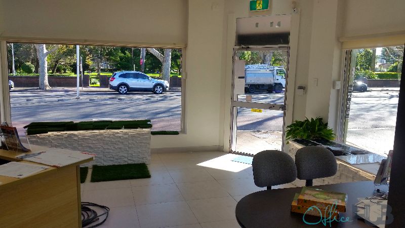 1 Person Private Office