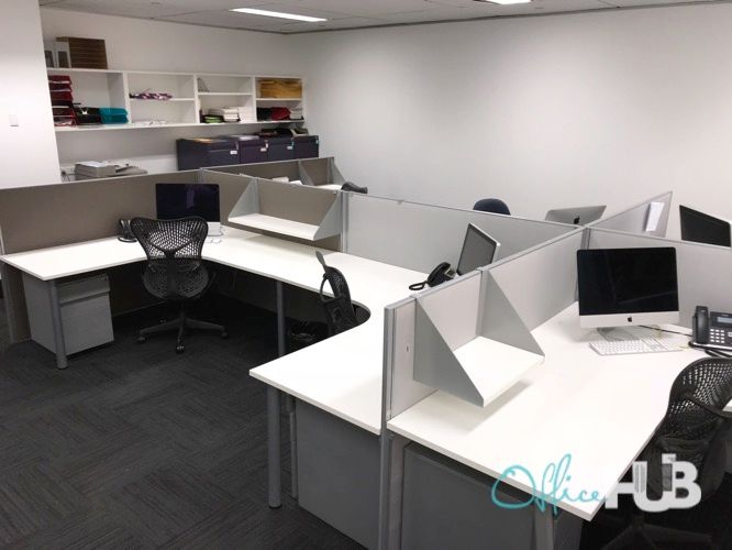 3 Person Shared Office