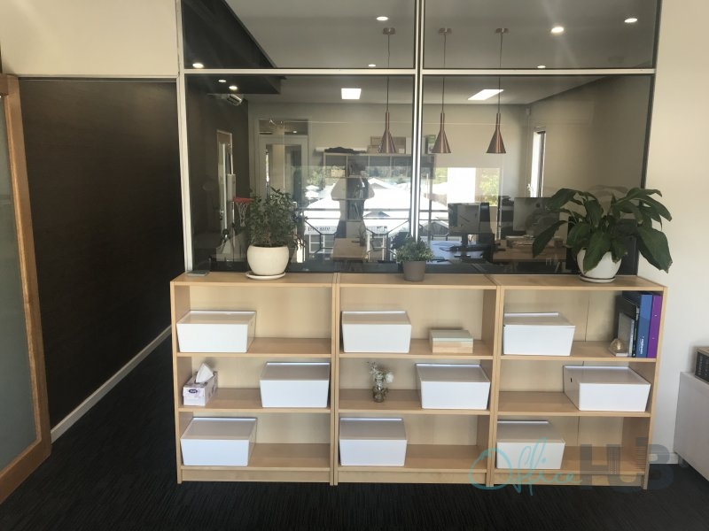 5 Person Private Office