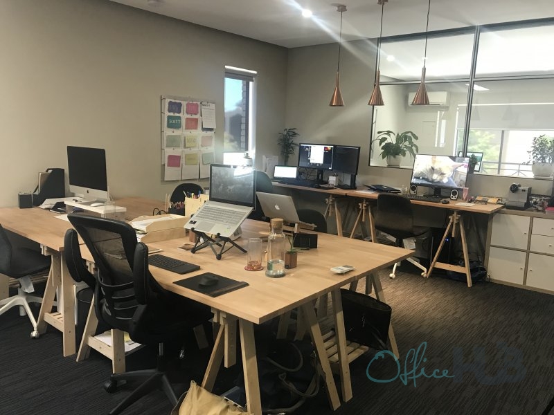 16 Person Private Office