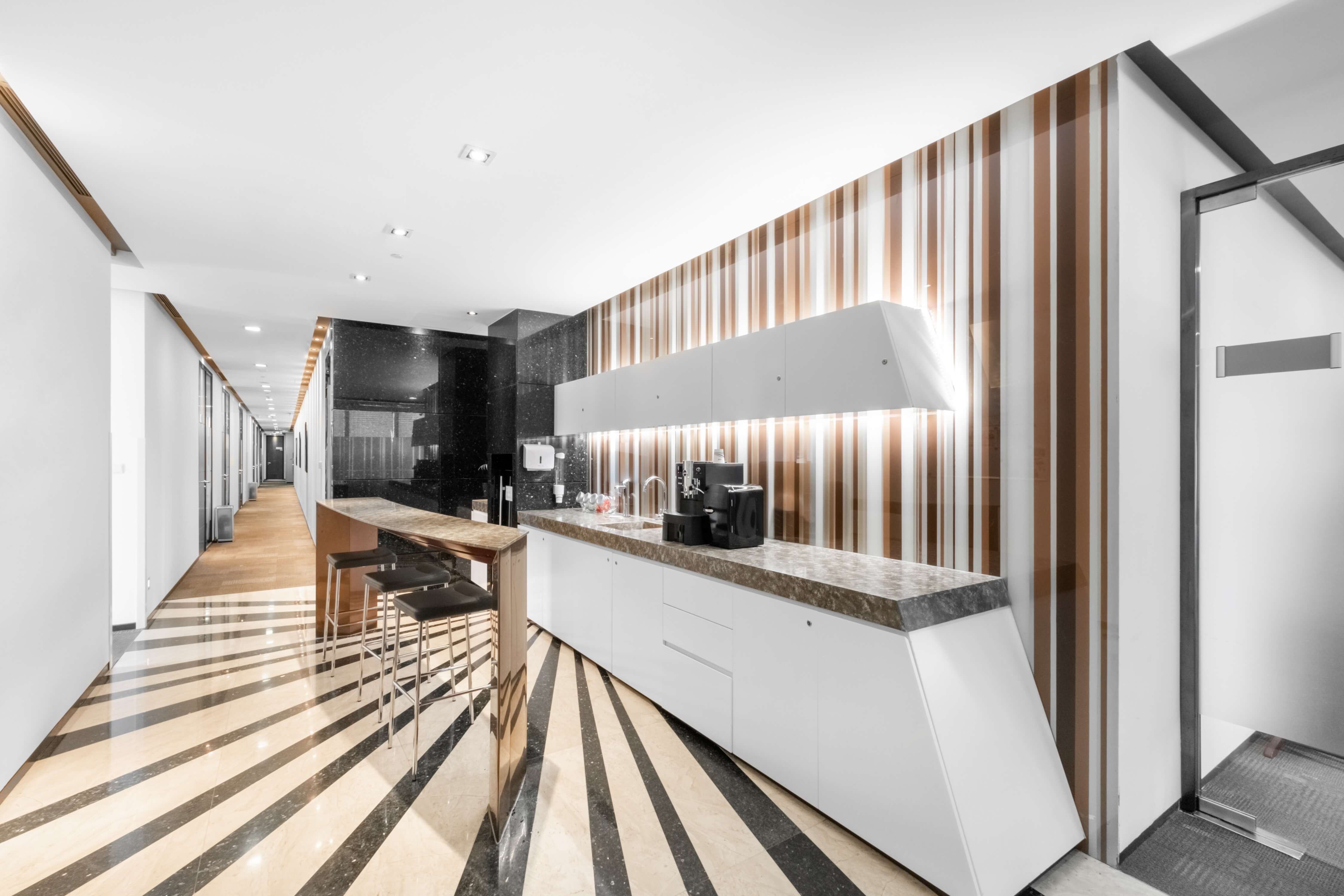 1 Person Coworking Desk