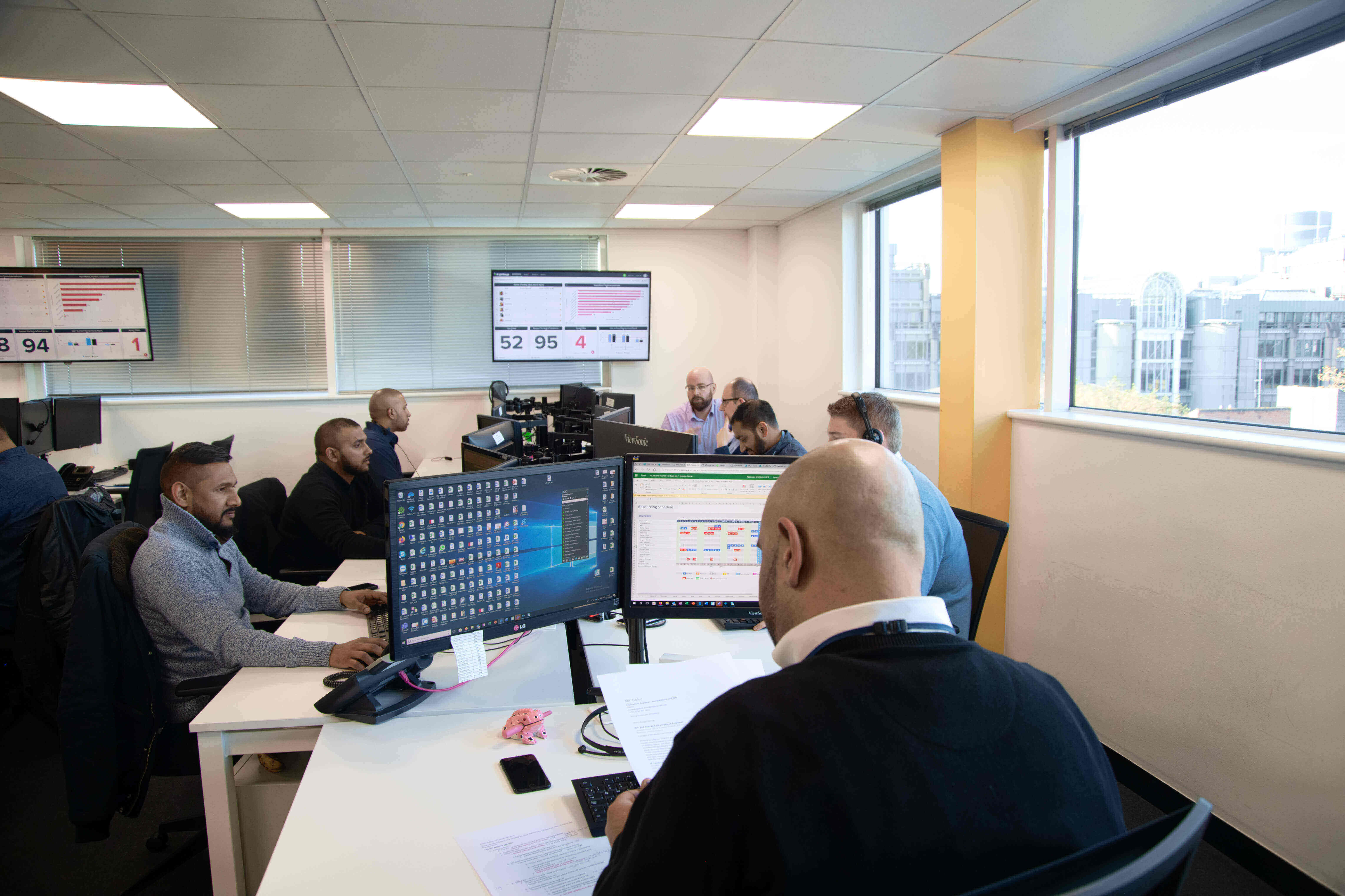 11 Person Private Office