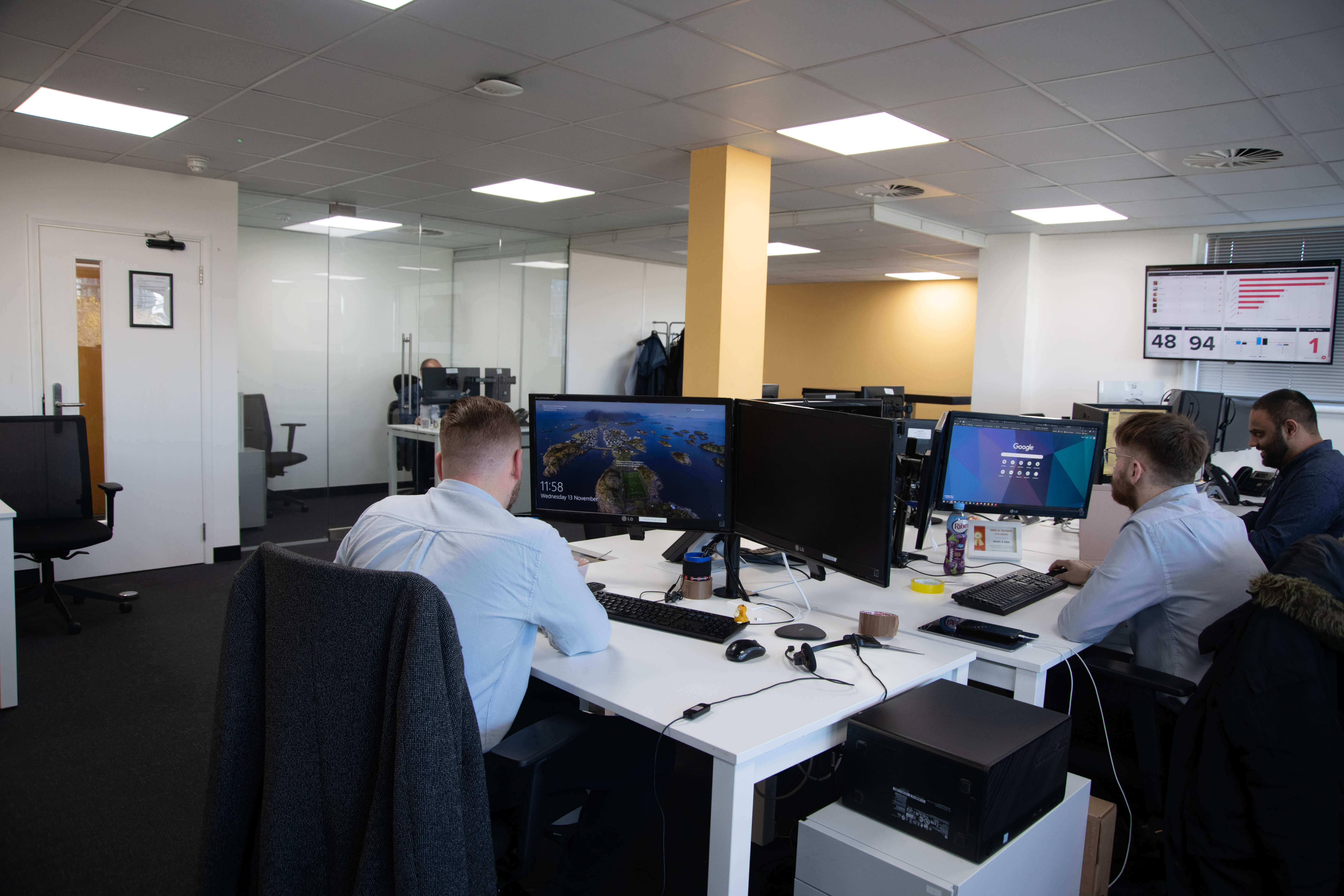 8 Person Private Office