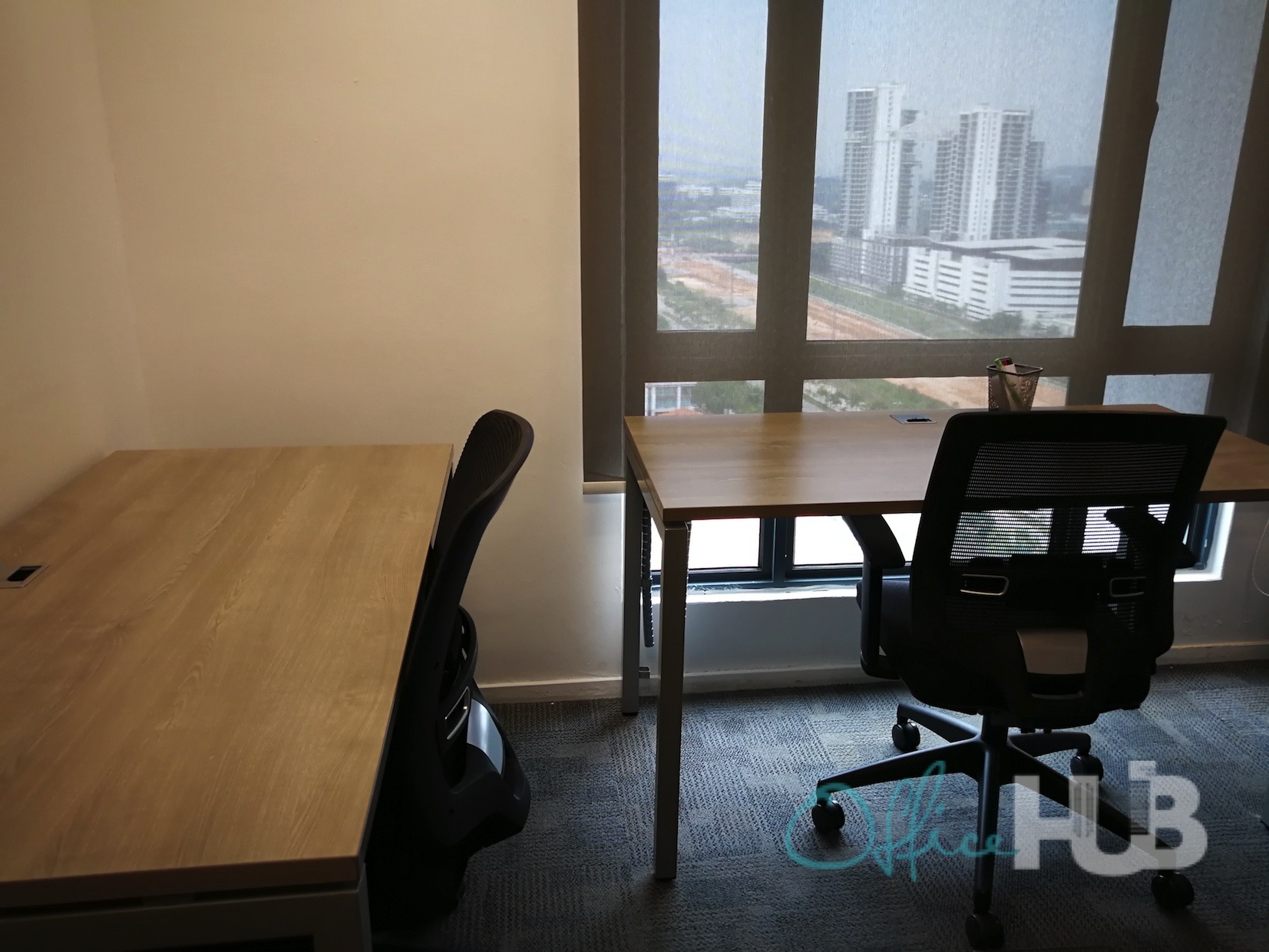 1 Person Coworking Desk